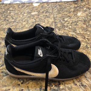 Good light use-Nike Classic Cortez Premium